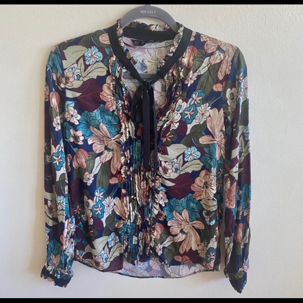 Zara Floral Neck Tie Long Sleeve Blouse Small